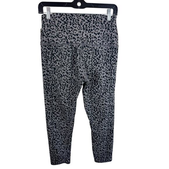 Evolution & Creation The Mia Legging Gray Leopard Skinny Ankle Fit Leggings Sz M - Picture 2 of 3